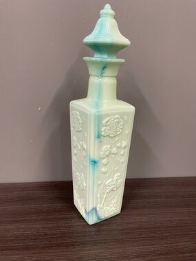 1970s Jim Beam jadeite decanter bottle